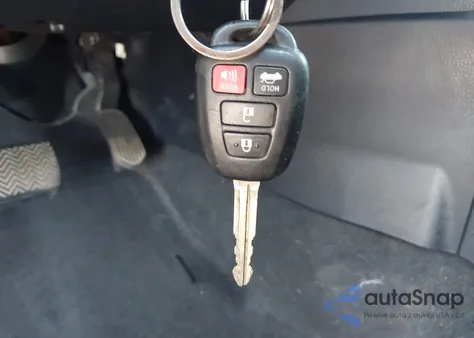 2015 Toyota Corolla L/Le/S/S Plus/Le Plus/Le Premium/S Premium из США, поврежденный, VIN 2T1BURHE4FC348612